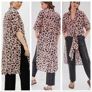Maeve by Anthropologie Rita or Jeannie pink leopard print tunic blouse.